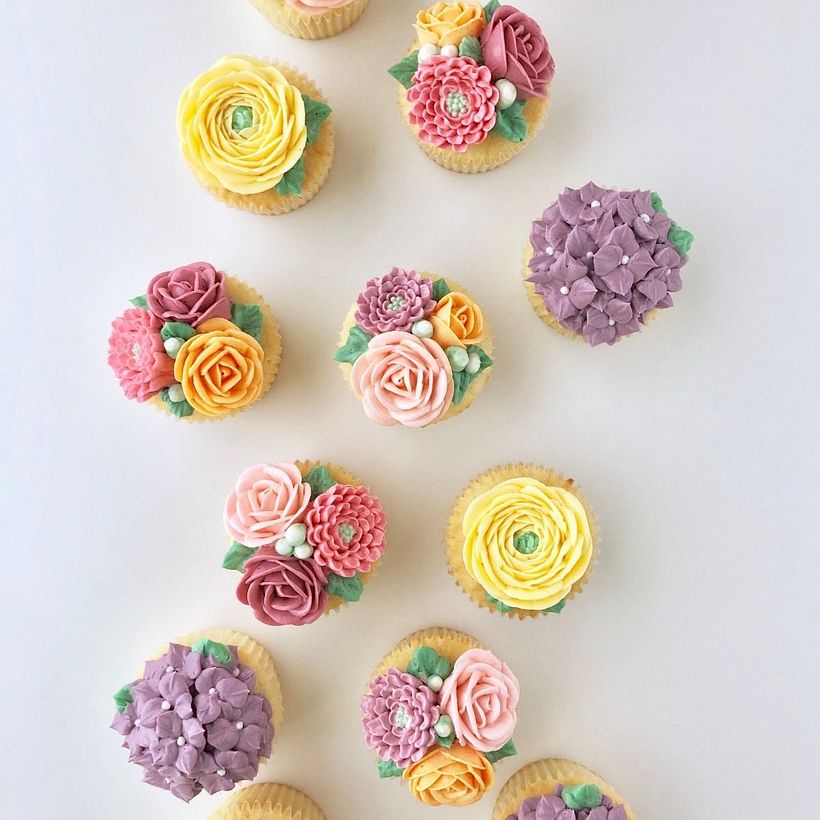 Buttercream Flower Cupcakes 1