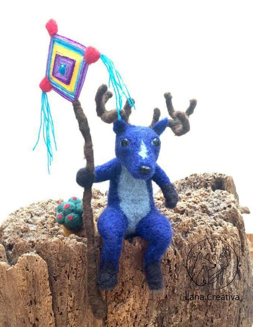 Mi Proyecto del curso: Needle felting: creación de personajes con lana y aguja 3