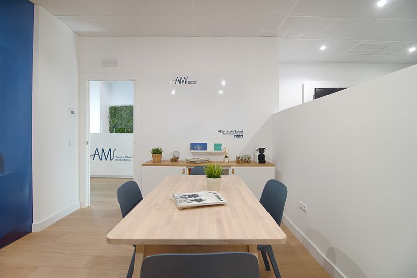 DISEÑO CENTRO MÉDICO DEPORTIVO AMS 7