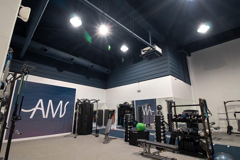 DISEÑO CENTRO MÉDICO DEPORTIVO AMS 24