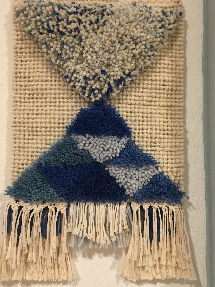 Mi Proyecto del curso: Introducción al latch hooking y locker hooking 3