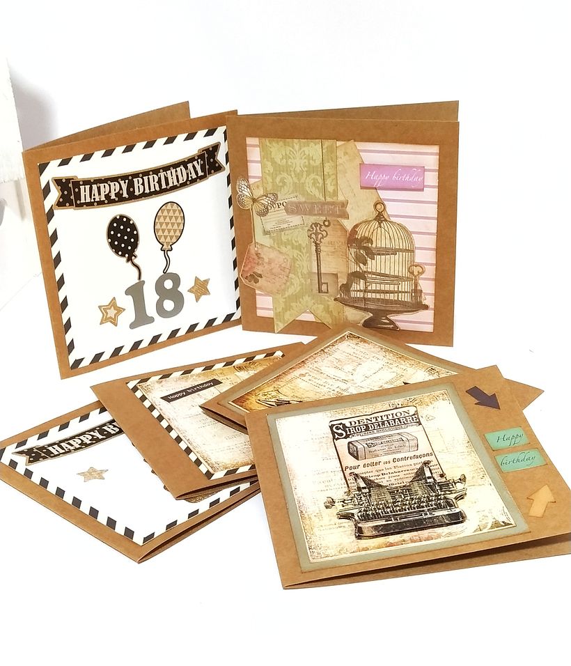 Colección de tarjetas con cartulina kraft y un estilo retro.