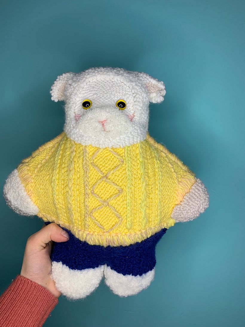 here you can see problem with one ear but it's still a cutie, I filled it with yarn and filling of my dog's damaged toy 