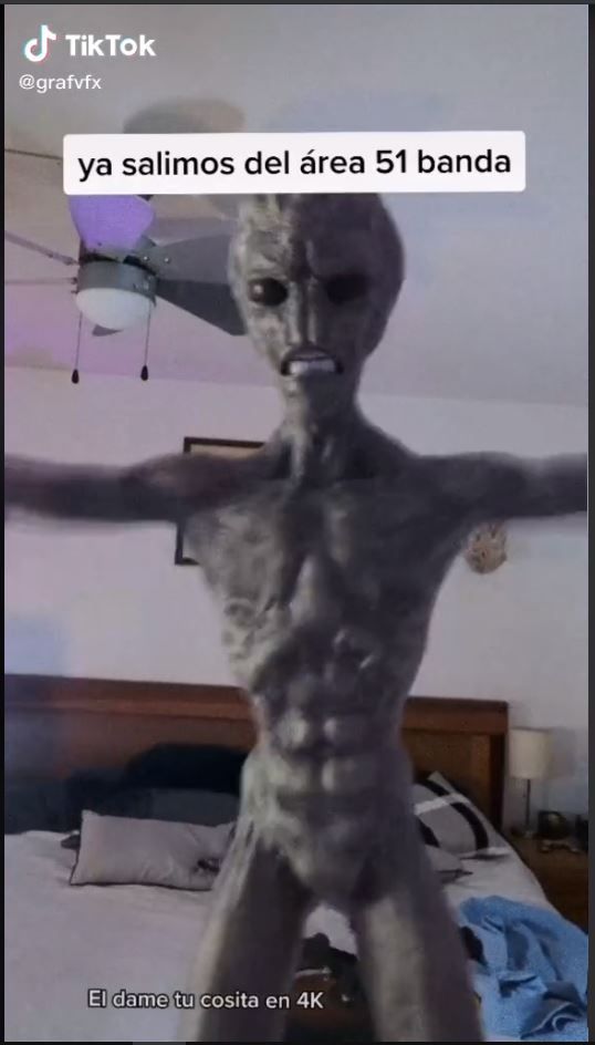 Alien Intruso (Campaña de marketing para mi Tiktok) 2
