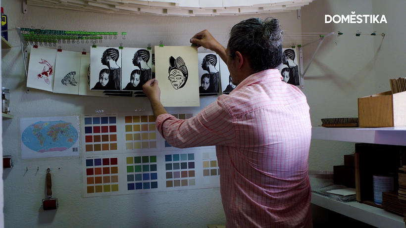 A tinta utilizada em xilogravura leva de dois a três dias para uma secagem completa