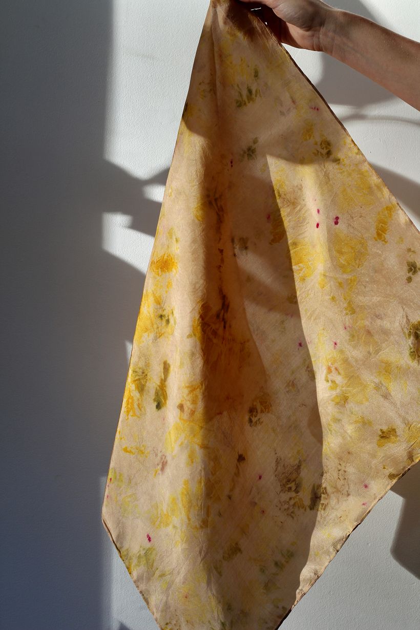 Bundle dyed silk scarves  - Teinture textile