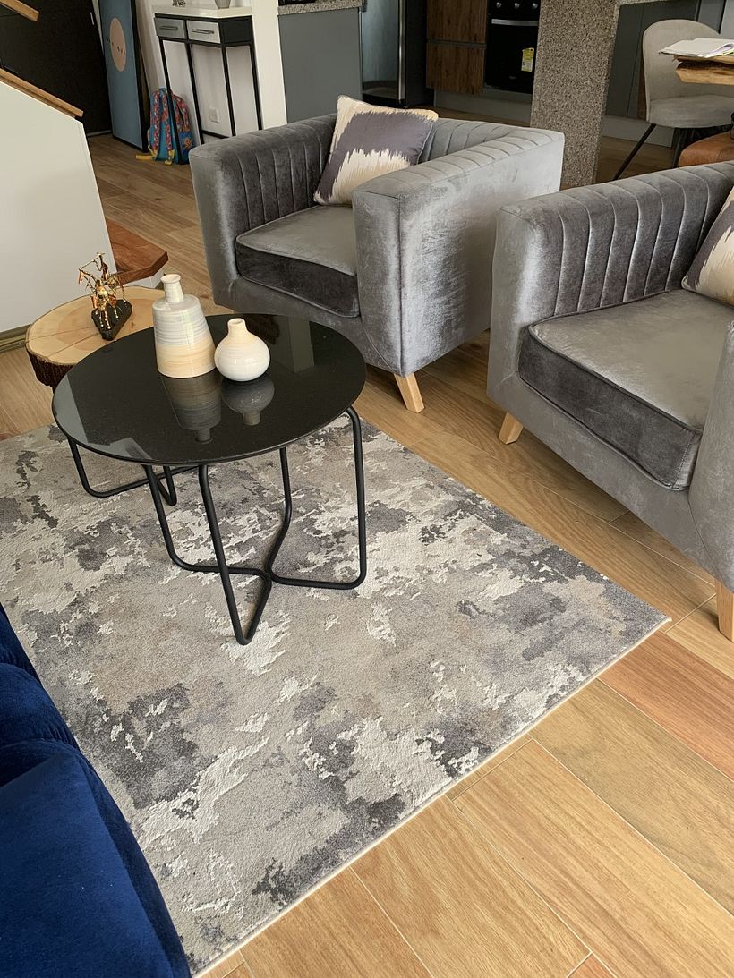 sillones y mesas de centro