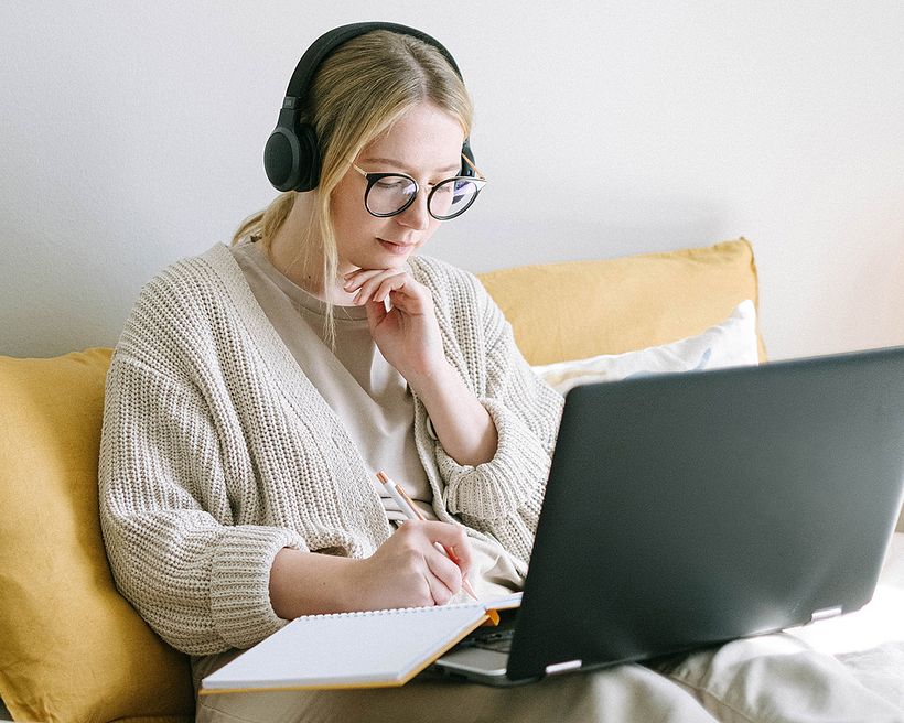 Milhares de pessoas usam o Lo-Fi para se concentrar em tarefas como estudar, trabalhar ou, simplesmente, relaxar