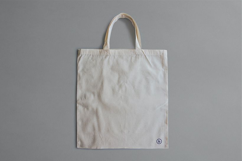 Creating Bags is a Spanish company that specializes in cotton.
