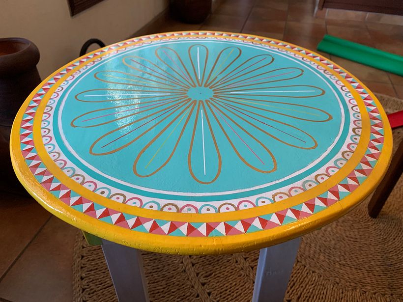 My project in Decorative Furniture Painting course 2