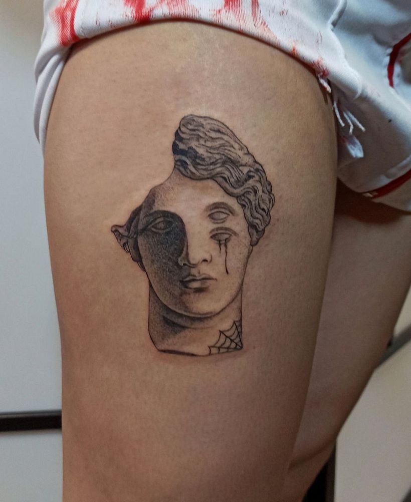 Mi Proyecto del curso: Técnicas de tatuaje blackwork con línea fina 2