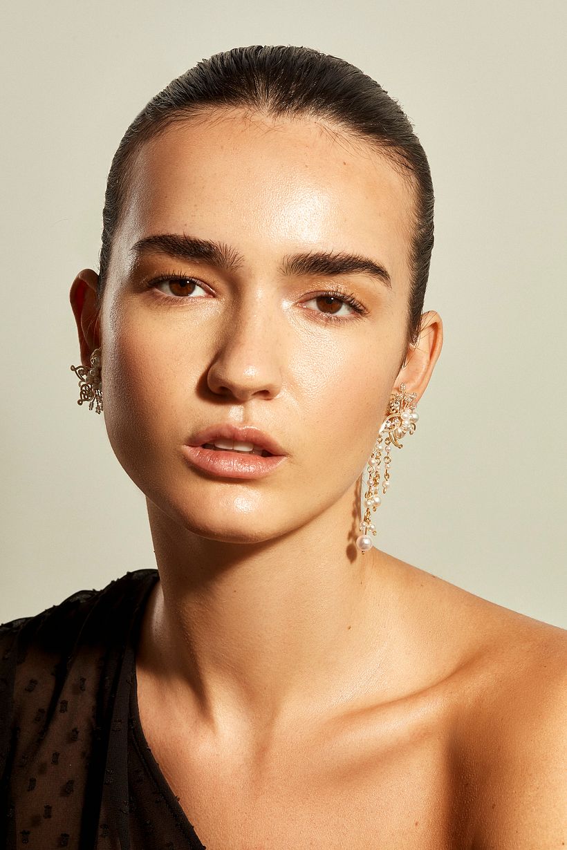VICTORIA COLLECTION 3