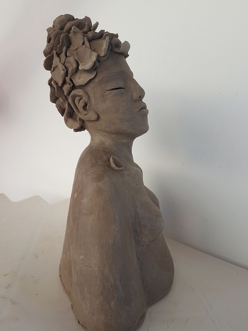 Meu projeto do curso: Introdução à escultura figurativa com argila 3