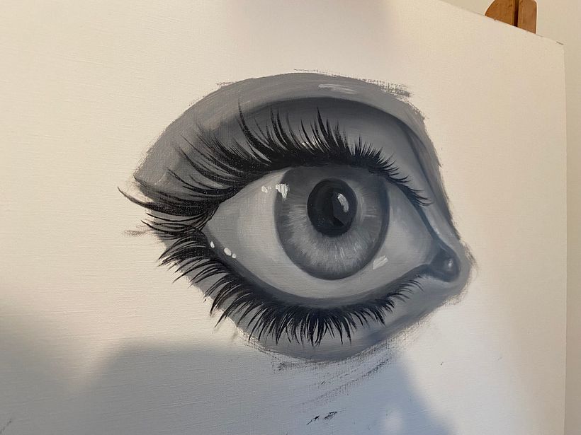 I was not happy with the eflection a the bottom of the iris, so I changed that and I added the lashes. 
