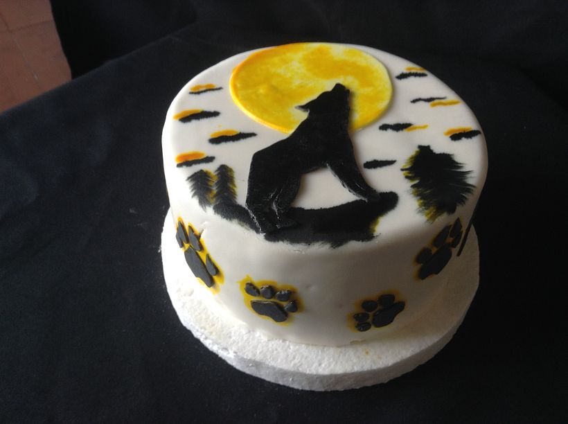 Mi Proyecto del curso: Flores de azúcar para cake design 6