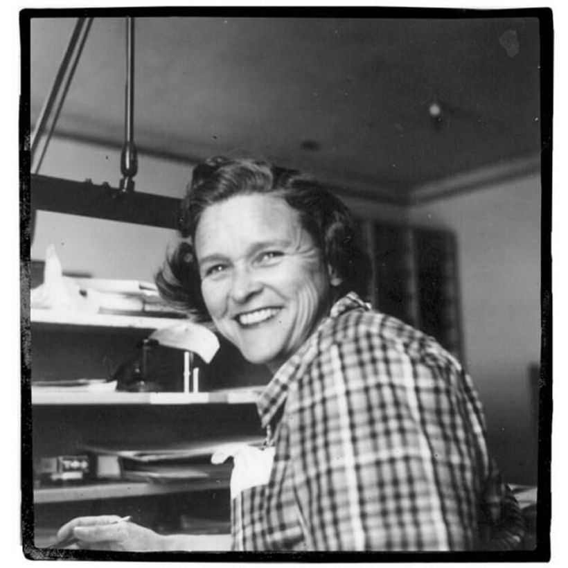 Eine junge Ruthie Tompson. Bildquelle: Gerontologyy.wikia.org