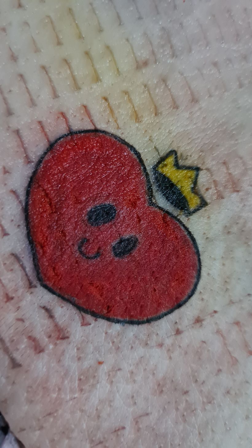 Tatuaje en piel de cerdo