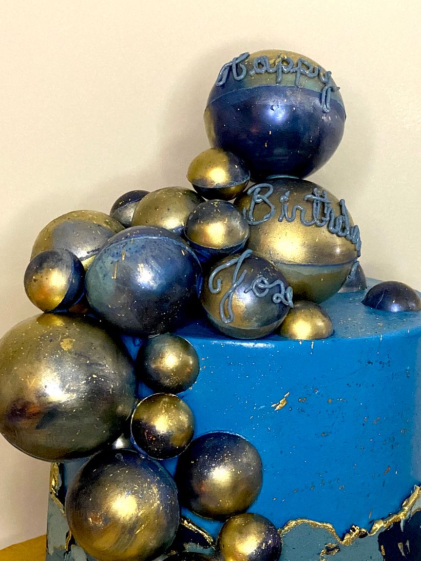 My project in Cake Design: Modern Decorating Techniques course 3