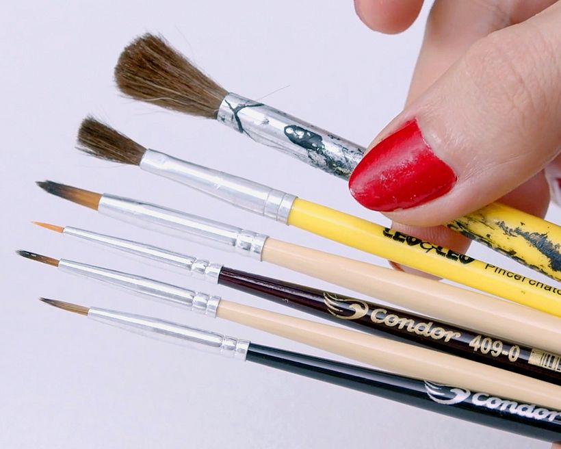 Lo más importante es que encuentres el tipo de pincel que más te agrade en términos de formato y textura.