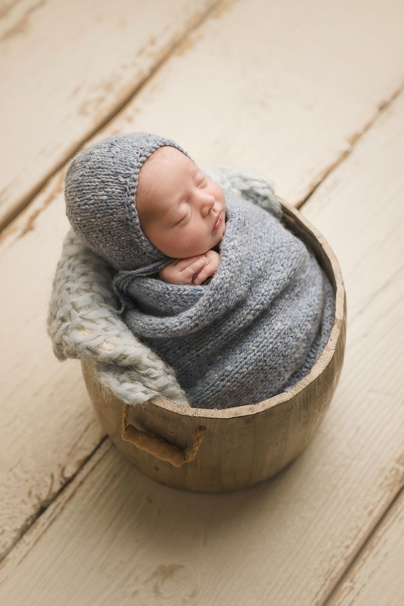 Newborn Session with a 7 Day Old Baby - Fotografia
