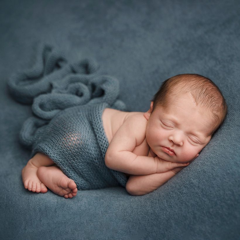 Newborn Session with a 7 Day Old Baby - Fotografia