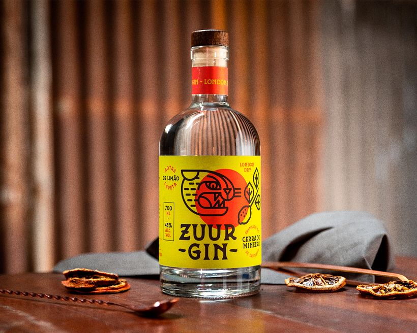 Zuur Gin • Identidade e Embalagem 2