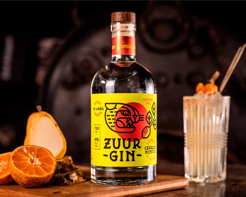 Zuur Gin • Identidade e Embalagem 14