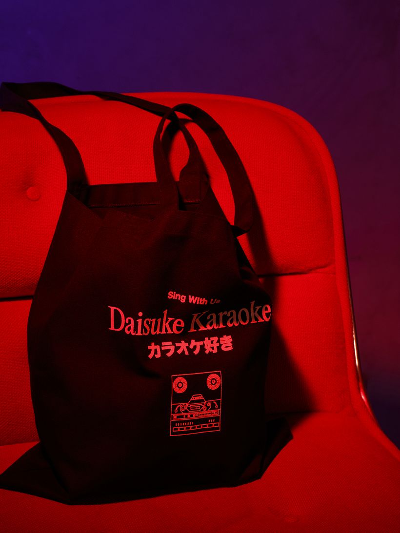 Tote bag