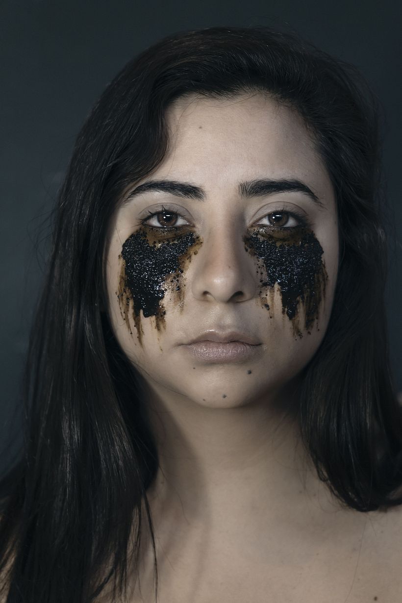 Retrato conceptual dark - RESENTMENT 2