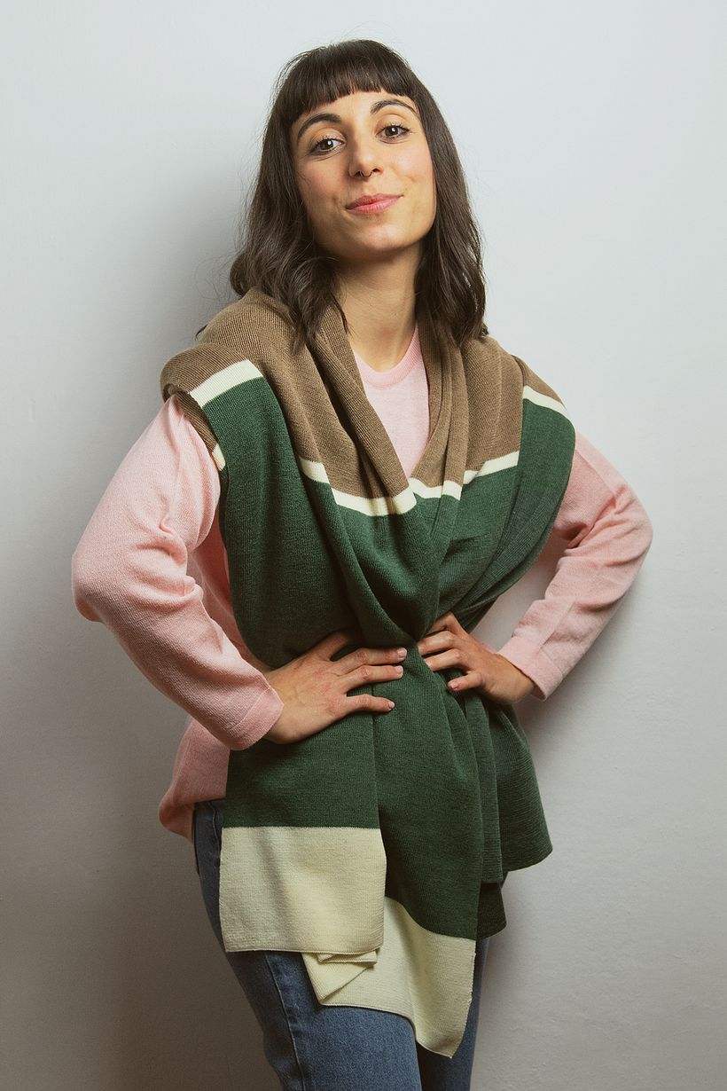 Collezione 2020 : sciarpa “Tagliatella” e maglione over in lana merino di recupero lavorazione rasata 