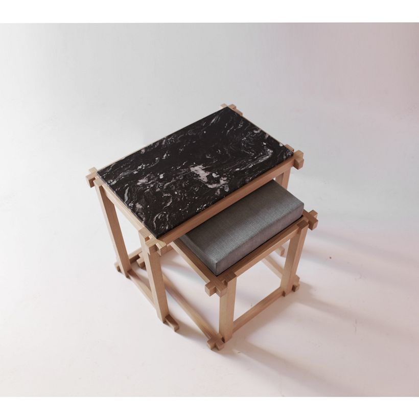 Mesa auxiliar y reposapiés Sr. Lobo 1