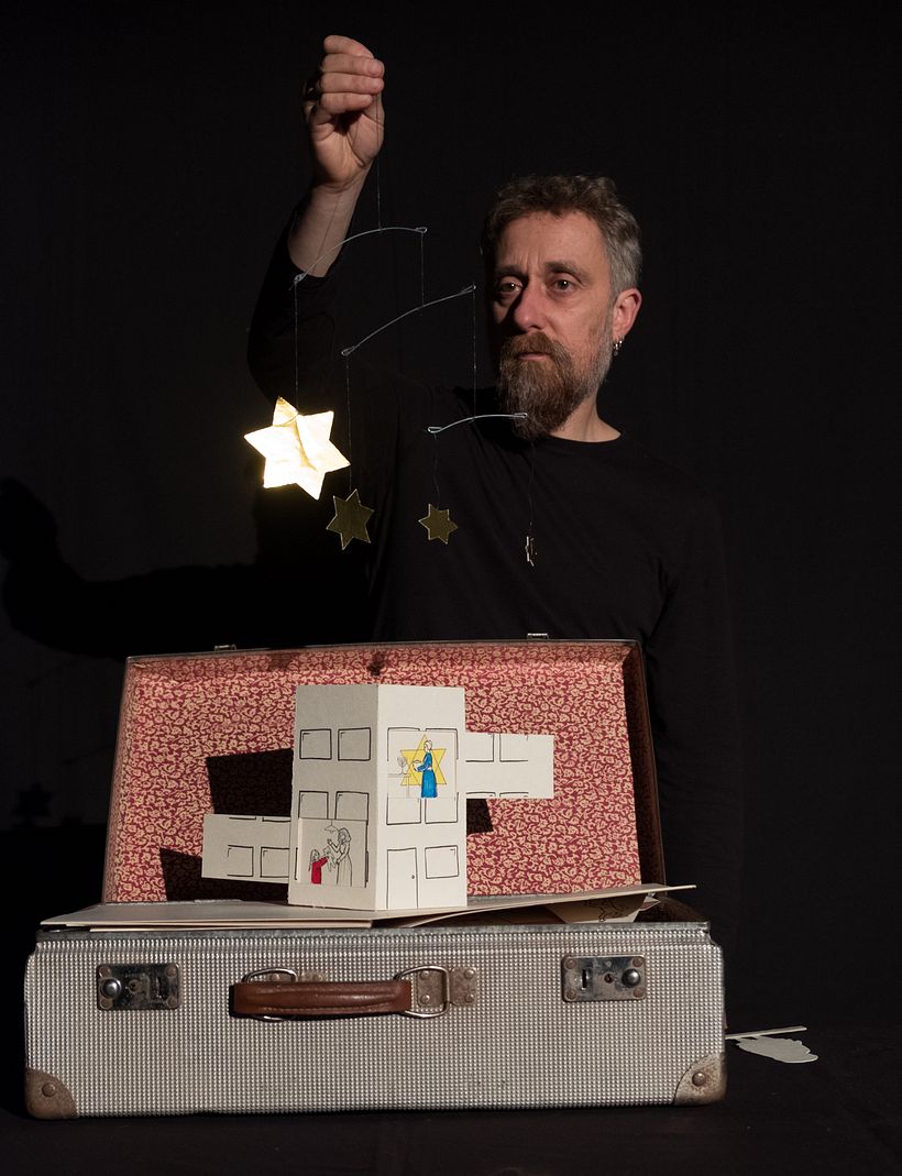 Compagnie ABOUDBRAS spectacle "Ma vie de valise"