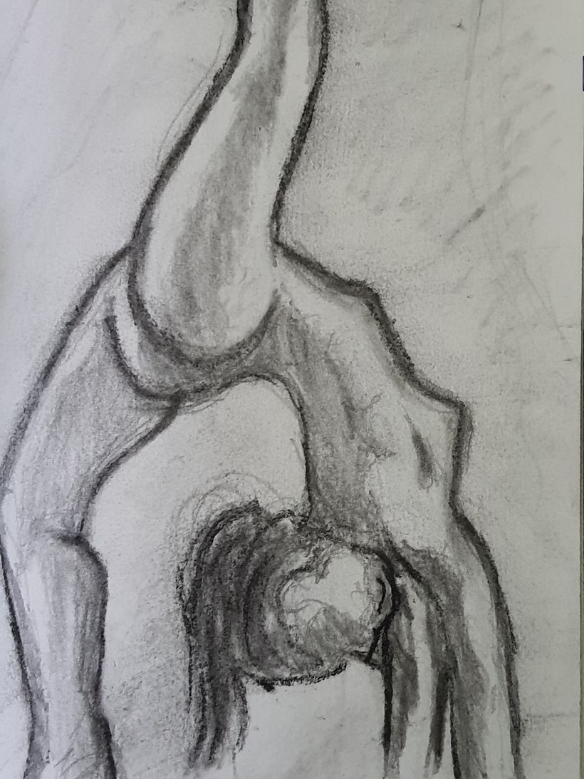 Mi Proyecto del curso: Dibujo realista de la figura humana 3