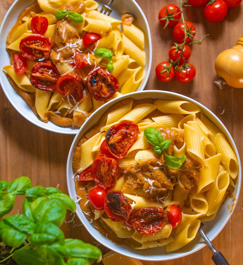 Smoked aubergine pasta