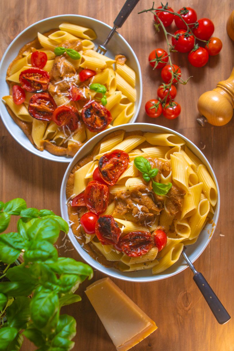 Smoked aubergine pasta