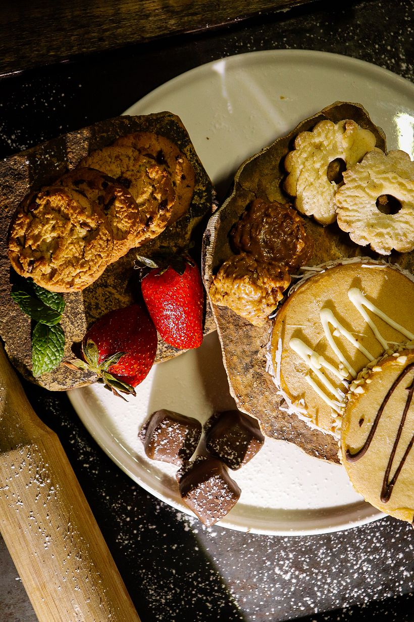 4.Cookie still life.