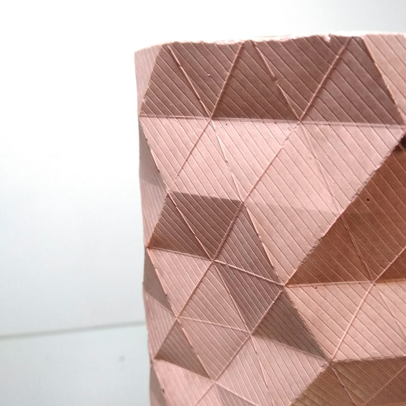 Usé un polipropileno con textura a lineas, ¡me pareció muy interesante el resultado!