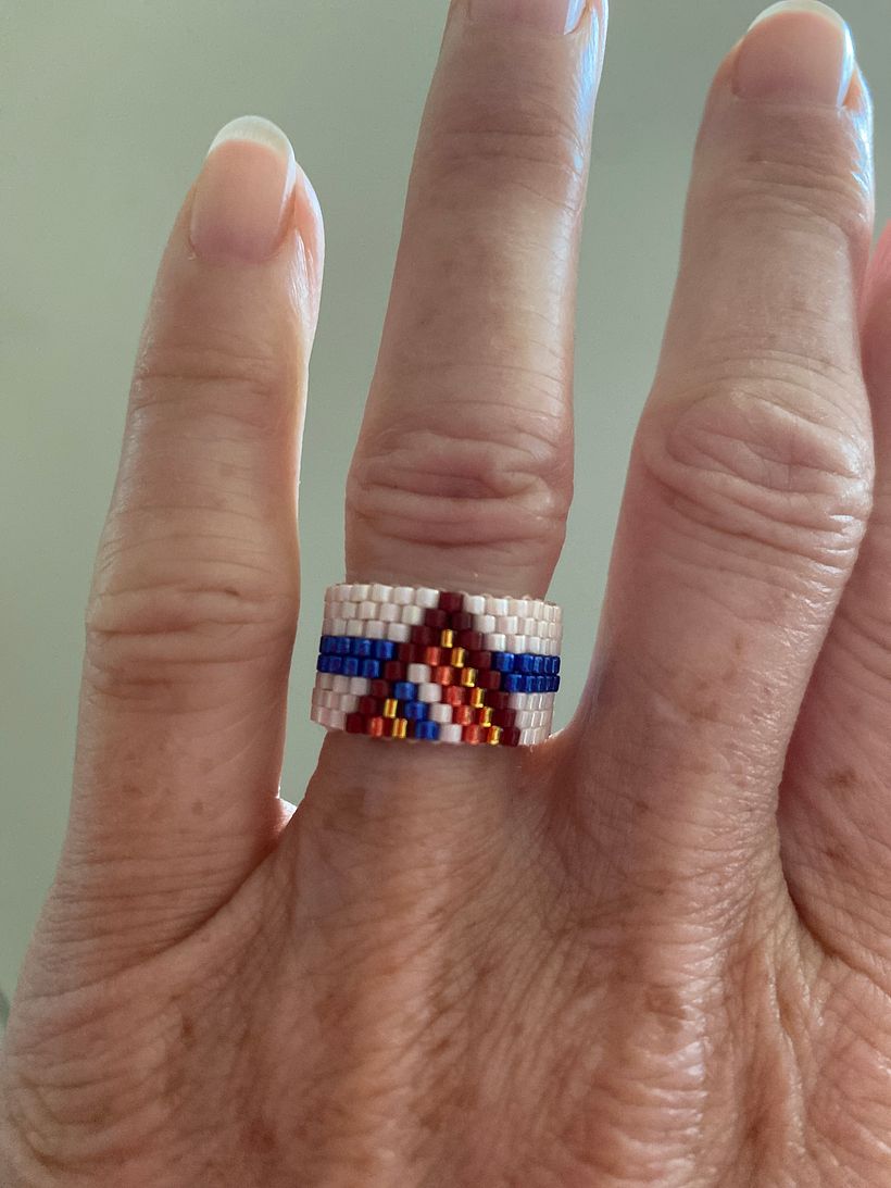 Mijn project van de cursus: Ontwerp geweven sieraden met kralen en elegante patronen 4
