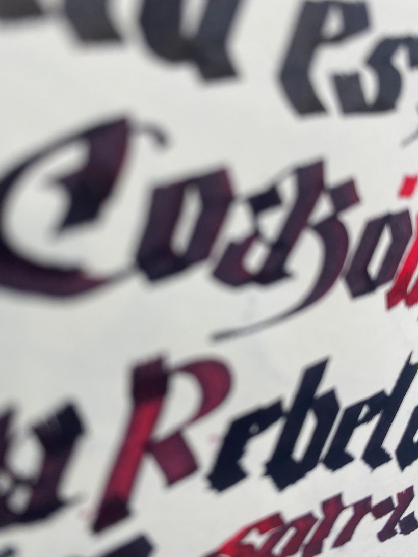 Mi Proyecto del curso: Caligrafía con góticas potentes 7