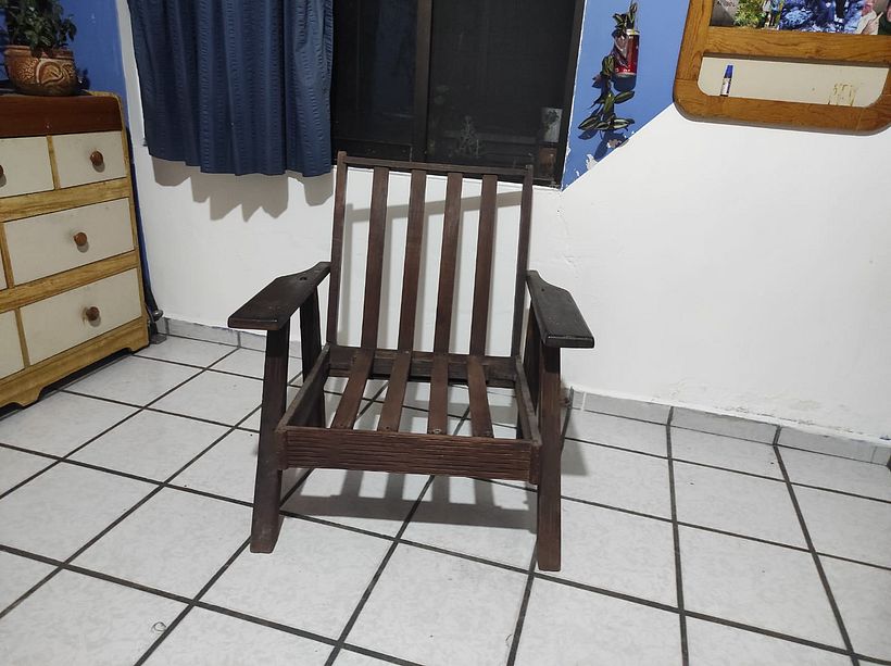 La silla de meditación. Aún faltaban unos buenos cojines.