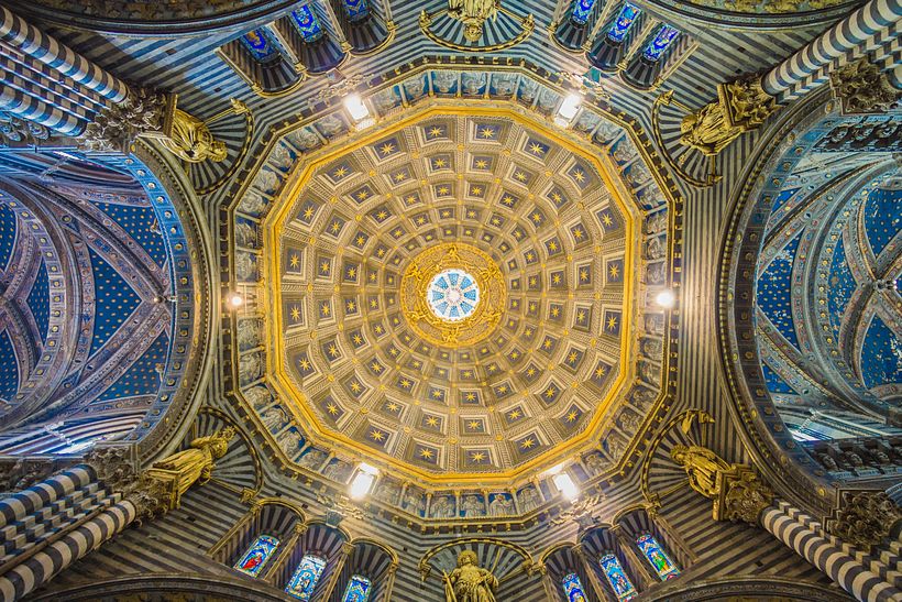 Mandalas sind in der religiösen Architektur zu finden.