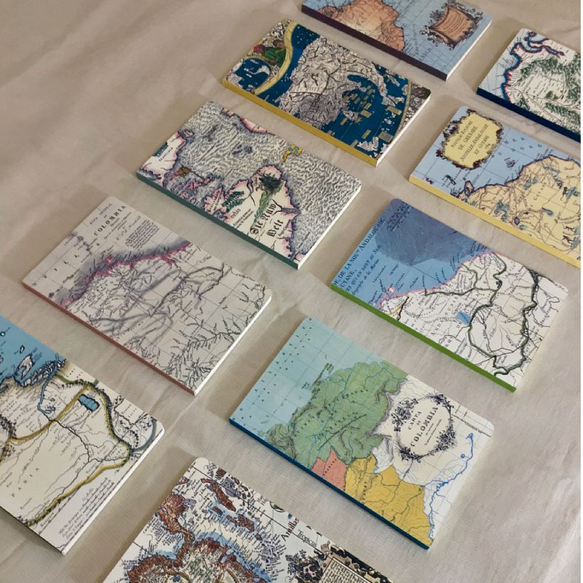 Edición de bolsillo bitácoras de viaje en colaboración con Historia Apié  1