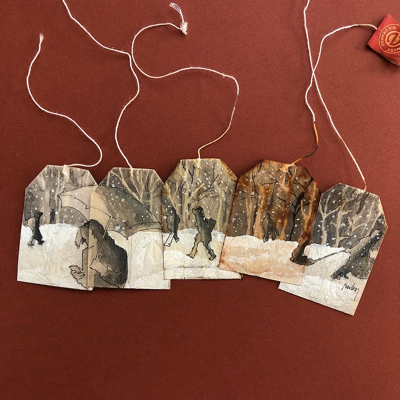Painting on Multiple Tea Bags Domestika