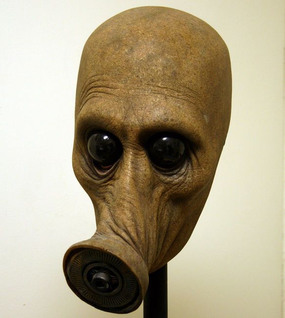 Gas mask concept for a little horror short