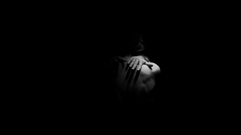 I AM THE DARK 7