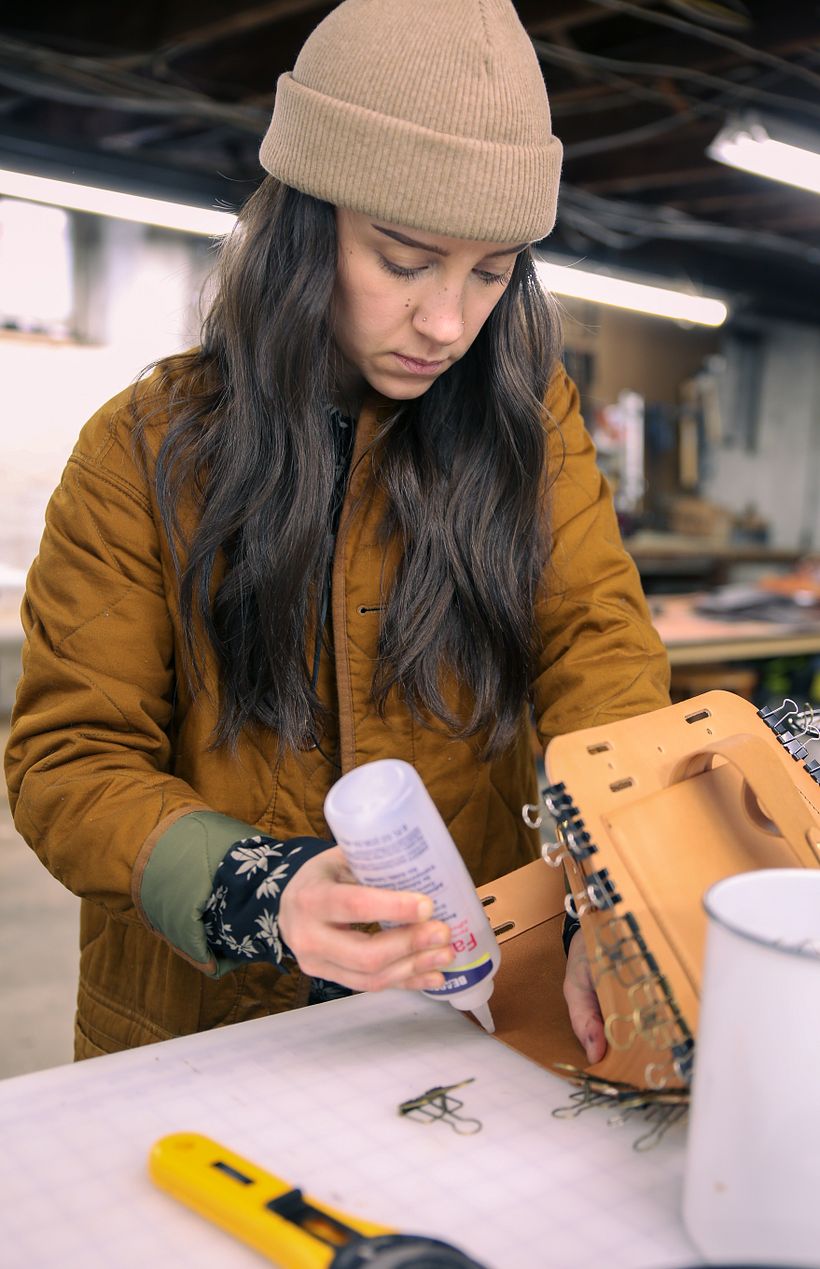 Attaching the gusset people sewing
