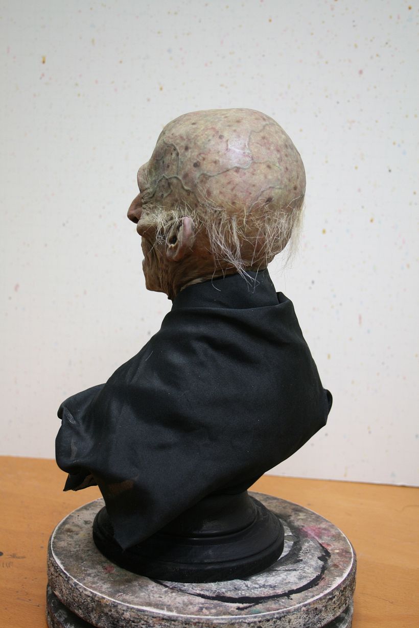Nosferatu Bust 8