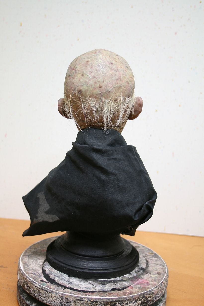 Nosferatu Bust 9