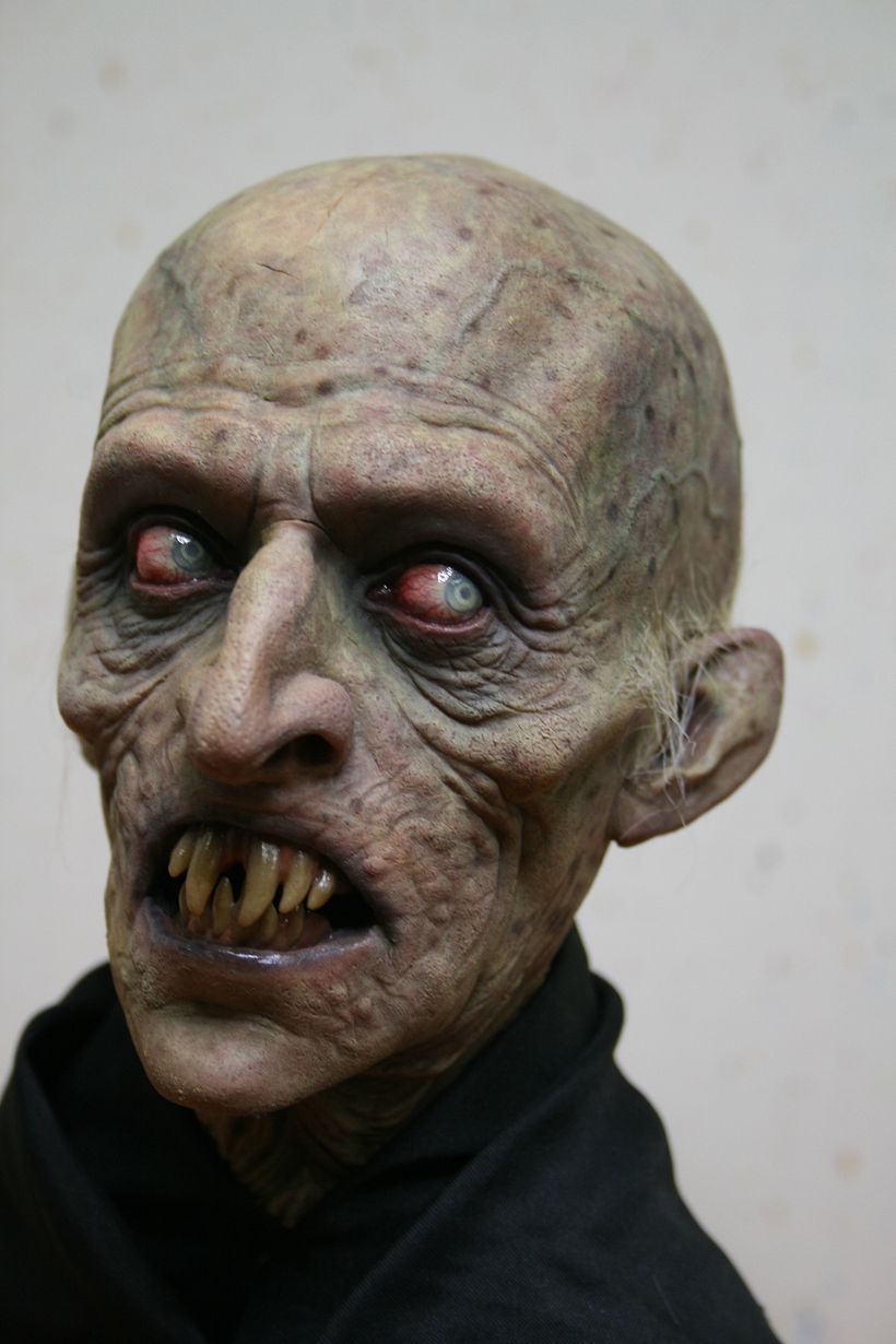 Nosferatu Bust 14