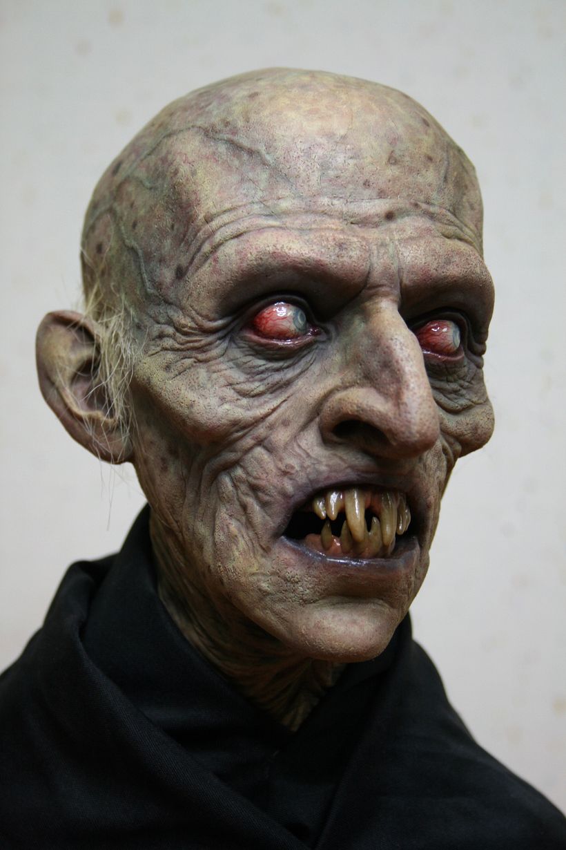 Nosferatu Bust 15